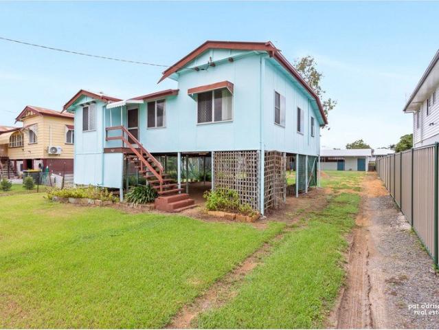 CHARMING RETRO VIBE READY TO CALL HOME