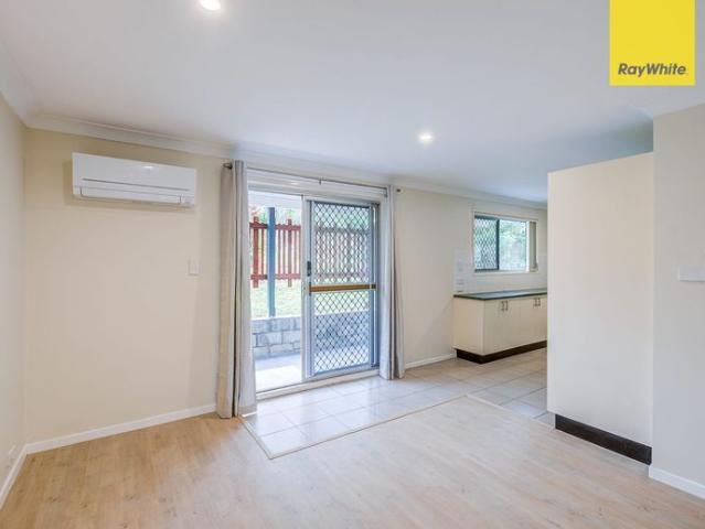 Charming Semi Detached Home Perfect for Easy Living!