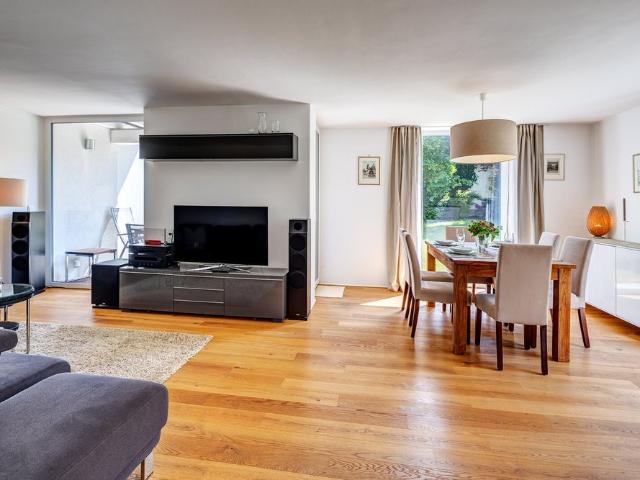 Charming semi detached house with large garden & sauna