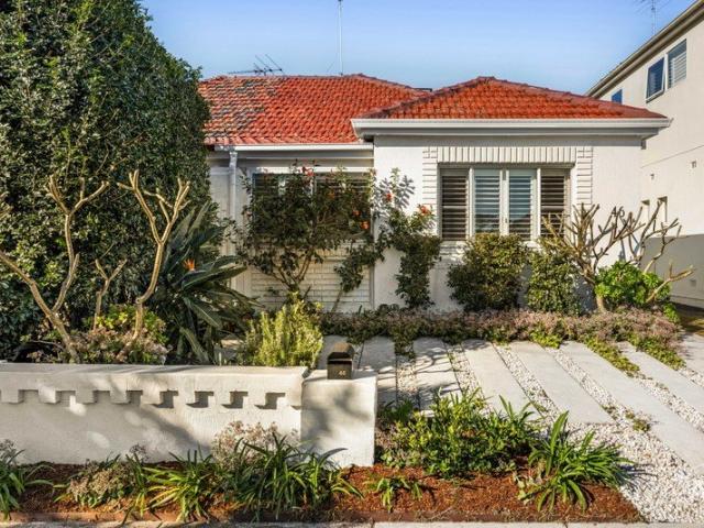 Charming Semi with Timeless Character and a Lush Garden Sanctuary