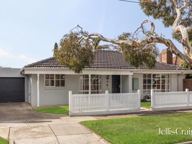 Charming Seaholme Sanctuary