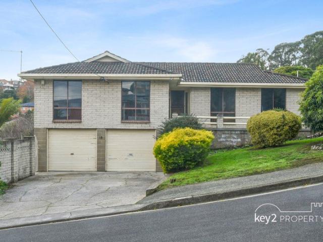 Charming Solid Brick Home in Prime South Launceston!