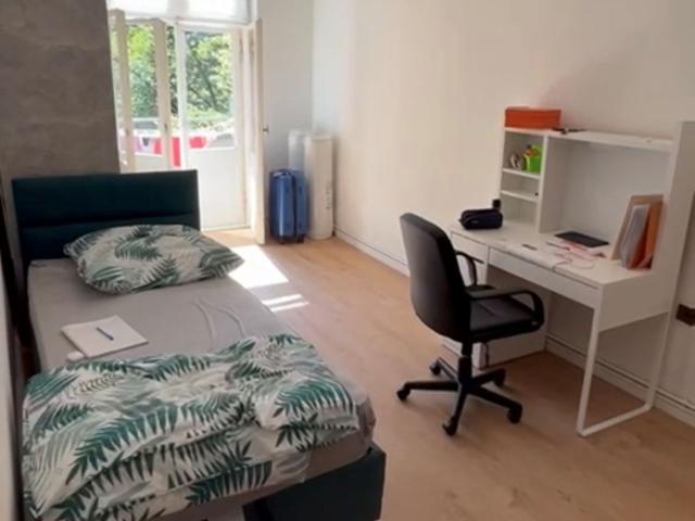 Charming & spacious apartment, Berlin Amsterdam Apartments for Rent