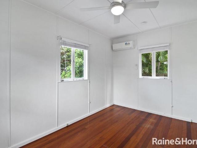 Charming & Spacious Home in a Highly Sought After Toowong Location