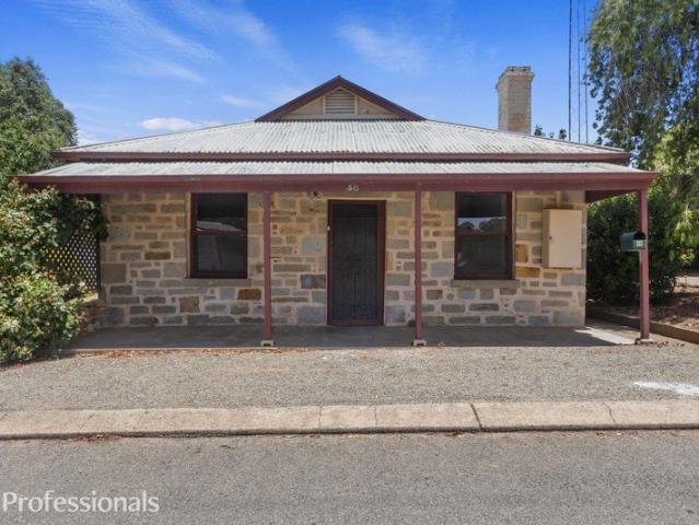 Charming Stone Cottage in the Heart of Clare
