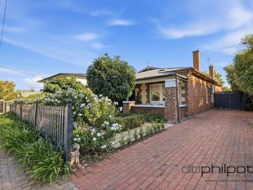 Vale Park, Adelaide, South Australia - Garden
