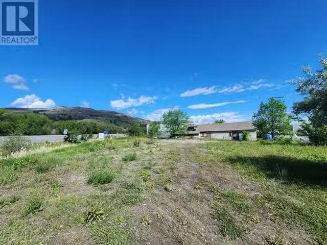 Unique Street, Vernon, BC, V1T 5Y9 commercial for lease Lis.