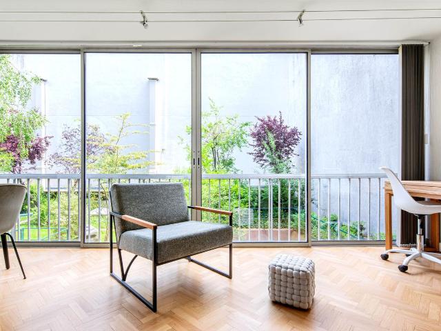 Charming Studio in Heart of Paris, Paris Amsterdam Apartments for Rent