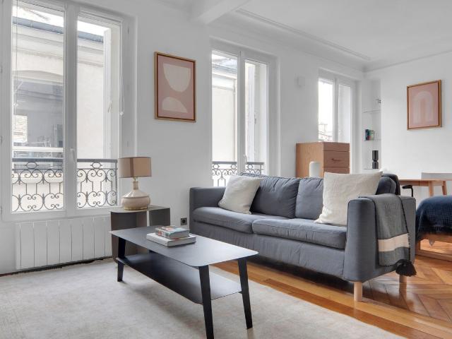 Charming Studio in the Heart of Val de Grâce, Paris Amsterdam Apartments for Rent