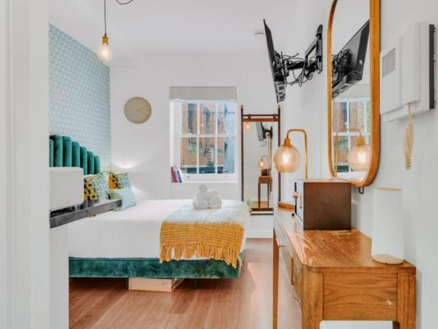Charming Studio in Upscale Neighbourhood