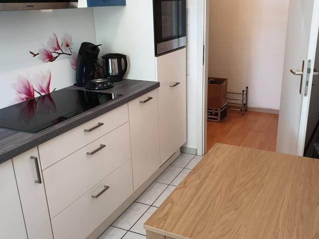 Charming studio with parking space in Chemnitz, Chemnitz Amsterdam Apartments for Rent