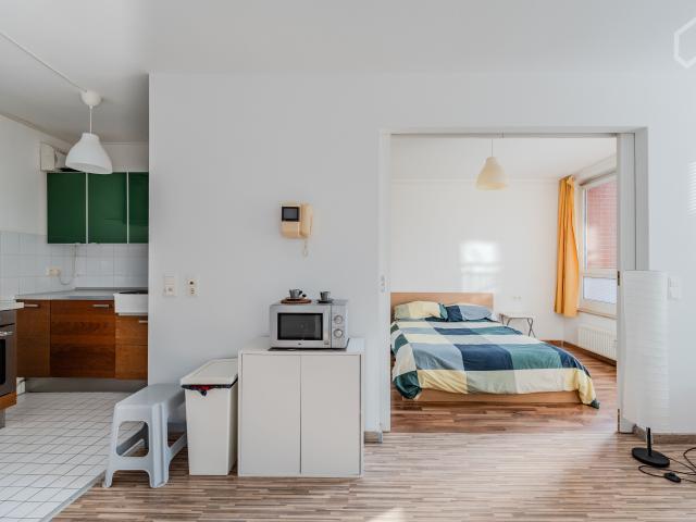 Charming & Sun Drenched Retreat in the Heart of Prenzlauer Berg
