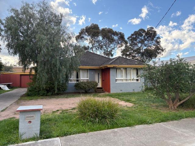 Charming Sunbury Gem in Prime Location