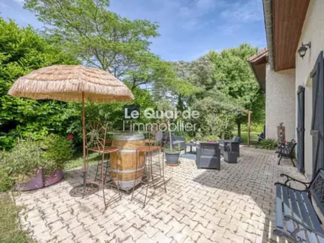 Charnècles 38140 Achat / Vente maison 7 pièces t7 piscine terrasse