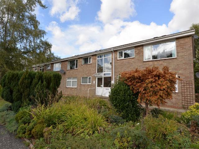 Charnwood Crescent, Chandler's Ford, Eastleigh SO53, 2 bed flat to rent, £1,200 pcm | PrimeLocation