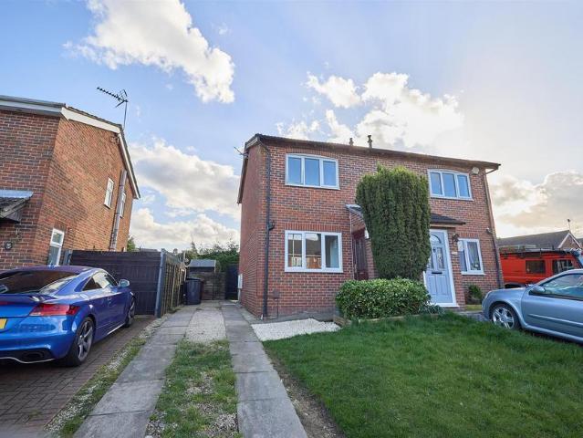 Charnwood Road, Barwell, Leicestershire 2 bed semi detached house to rent £900 pcm £208 pw