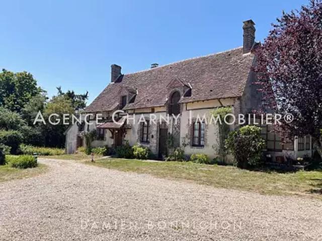 Charny Orée de Puisaye 89120 Achat / Vente maison 7 pièces t7 jardin