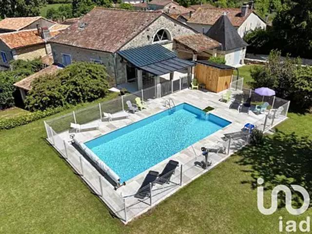 Charras 16380 Achat / Vente maison 19 pièces t19