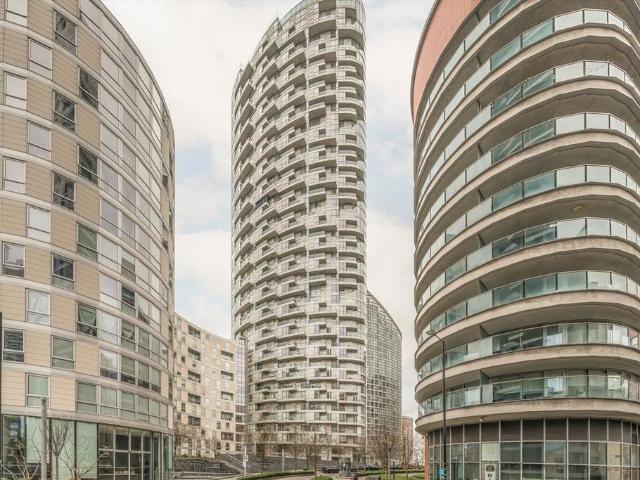 Charrington Tower, 11 Biscayne Avenue, London, E14 9BF, United Kingdom | Studio apartment for rent #140228641 | Rentberry