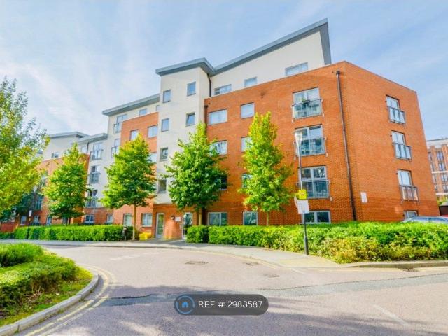 Charrington Place, St. Albans AL1, 1 bed flat to rent, £1,450 pcm | PrimeLocation