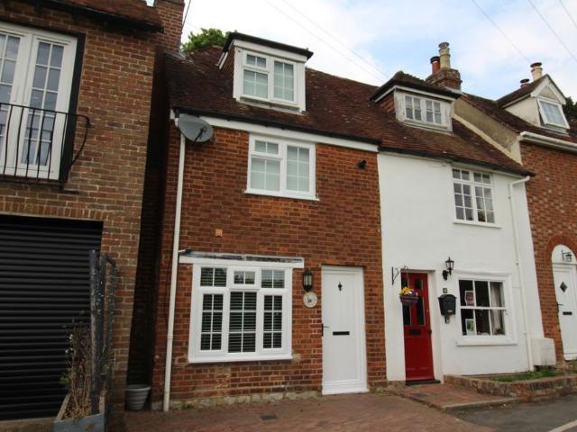 Chart Road, Sutton Valence ME17, 2 bed end terrace house to rent, £1,325 pcm | PrimeLocation