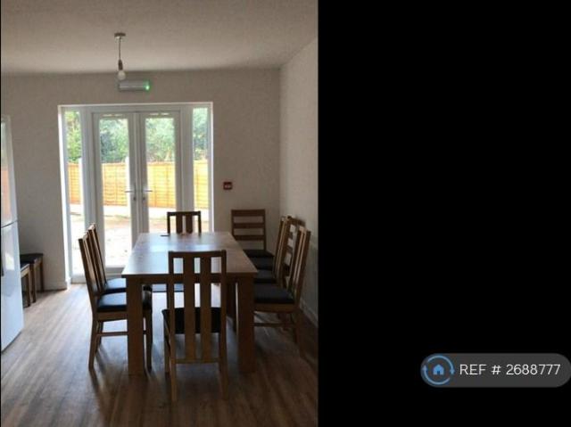 Charter Avenue, Coventry, CV4 1 bed in a house share to rent £480 pcm £111 pw