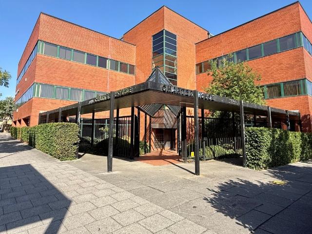 Charter House, Central Milton Keynes MK9, 2 bed flat to rent, £1,450 pcm | PrimeLocation