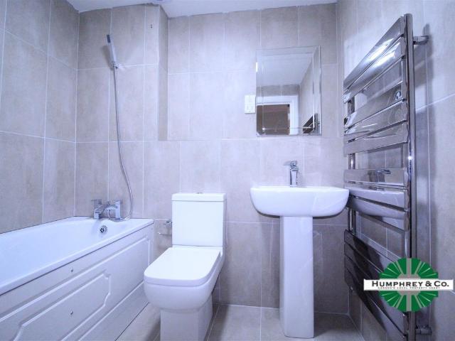 Charter House, High Road, Ilford IG1, 1 bed flat to rent, £1,500 pcm | PrimeLocation
