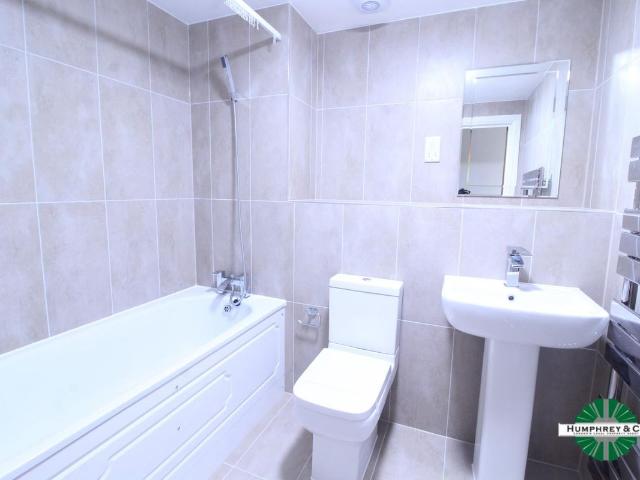 Charter House, High Road, Ilford IG1, 3 bed flat to rent, £2,000 pcm | PrimeLocation