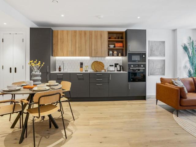 Charter Street, London E22, 1 bed flat to rent, £2,915 pcm | PrimeLocation
