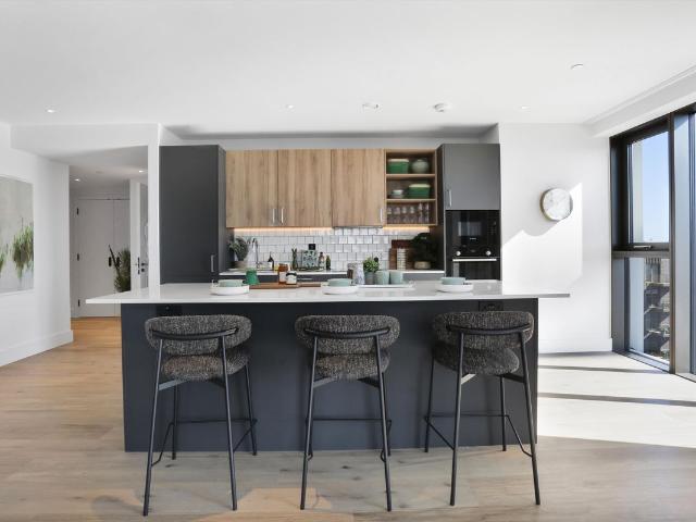 Charter Street, London E22, 3 bed flat to rent, £5,527 pcm | PrimeLocation