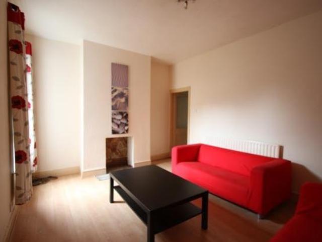 Charterhouse, Coventry CV1 4 bed terraced house to rent £1,350 pcm £312 pw