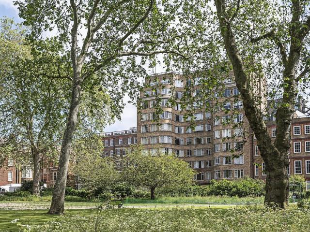 Charterhouse Square, Clerkenwell, London EC1M, Studio to rent, £1,950 pcm | PrimeLocation