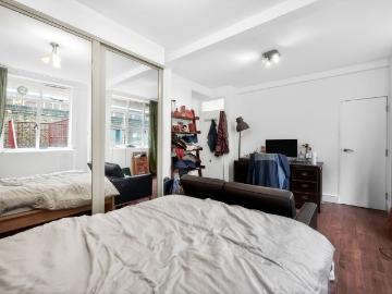 Charterhouse Square, London, EC1M 6ET