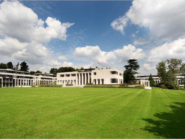 Charters Road, Ascot, Berkshire SL5, 2 bed flat to rent, £4,500 pcm | PrimeLocation