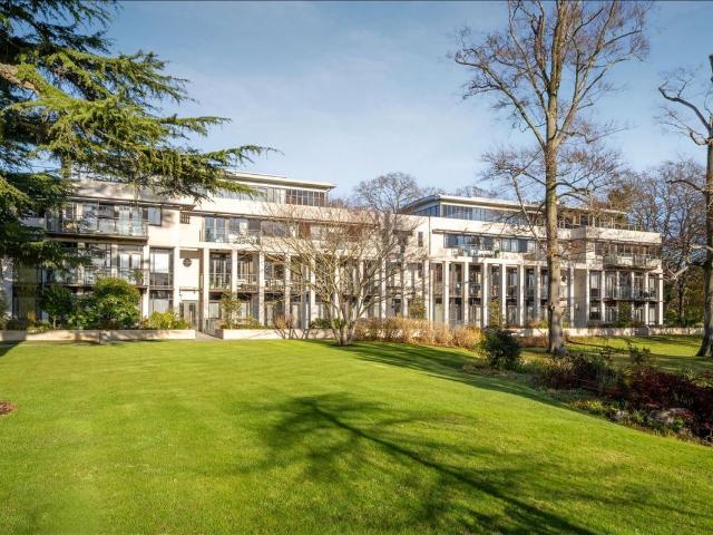Charters Road, Sunningdale SL5, 2 bed flat to rent, £4,500 pcm | PrimeLocation