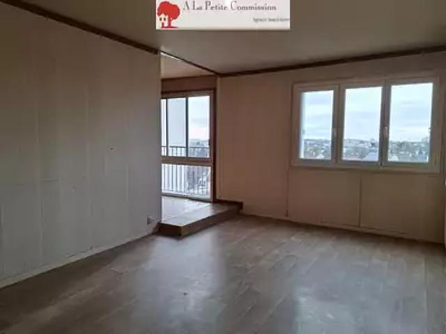 Chartres 28000 Achat / Vente appartement 3 pièces t3 au dernier étage