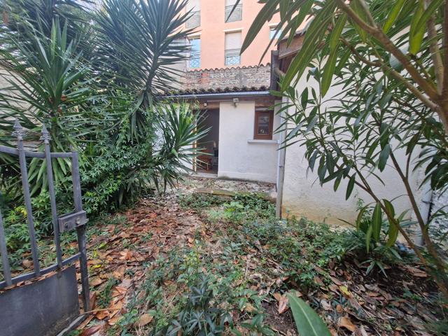 CHARTREUSE 26 M2 AVEC JARDIN 35 M2 COEUR CHALET