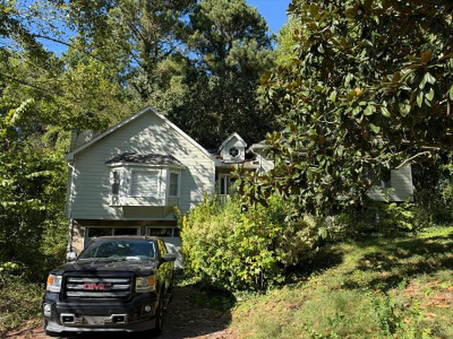 Chartwell Dr