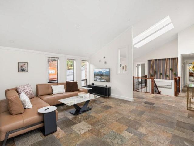 Chartwell Drive