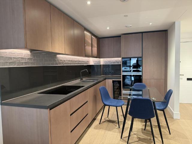 Chartwell House, 4 Palmer Road, Nine Elms, London, SW11 4FP, United Kingdom | 2 bed apartment for rent #131906142 | Rentberry