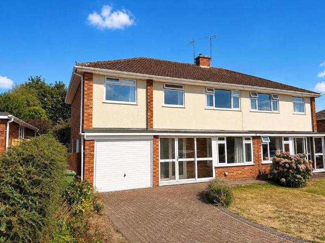 Chartwell Road, Hereford 5 bed semi detached house to rent £1,600 pcm £369 pw