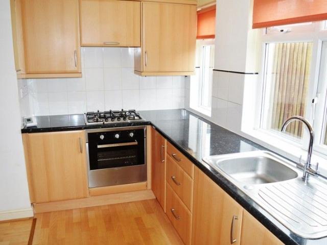 Chase End, Epsom, Surrey. KT19, 2 bed property to rent, £1,800 pcm | PrimeLocation