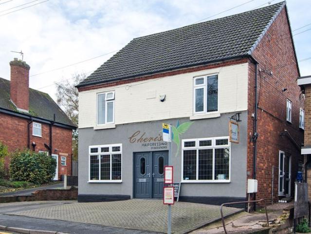 Chase Road, Burntwood WS7, 2 bed flat to rent, £795 pcm | PrimeLocation