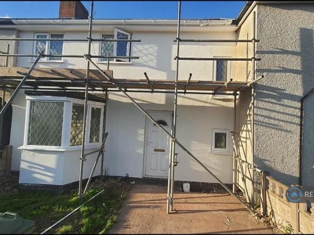 Chase Road, Walsall, WS8 3 bed terraced house to rent £1,150 pcm £265 pw