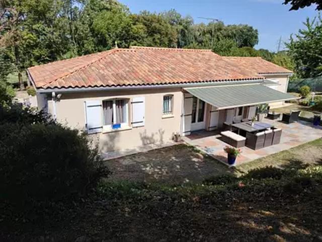Chasseneuil du Poitou 86360 Achat / Vente maison 5 pièces t5 piscine terrasse