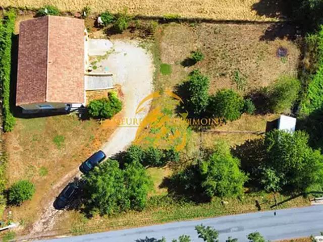 Chasseneuil sur Bonnieure 16260 Achat / Vente maison 5 pièces t5 terrasse