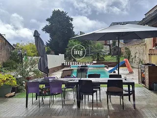 Chasseneuil sur Bonnieure 16260 Achat / Vente maison 8 pièces t8 piscine terrasse