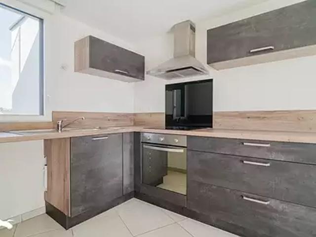 Chassieu 69680 Achat / Vente appartement 2 pièces t2 parking