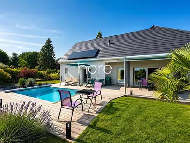 Chassy 89110 Achat / Vente maison 6 pièces t6 piscine parking